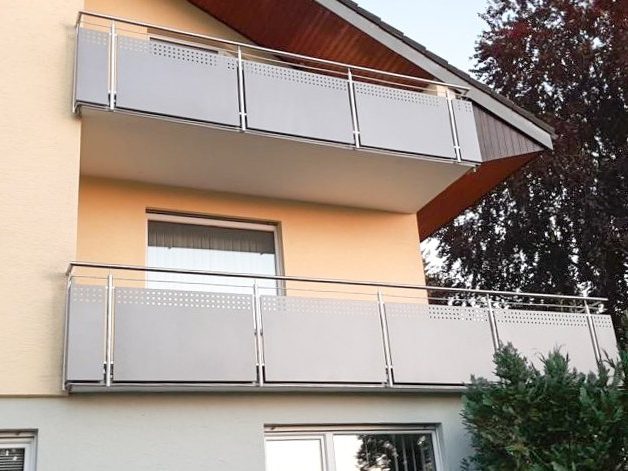 Balkongeländer aus Aluminiumblech