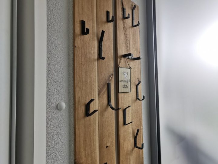 Garderobe mit Haken